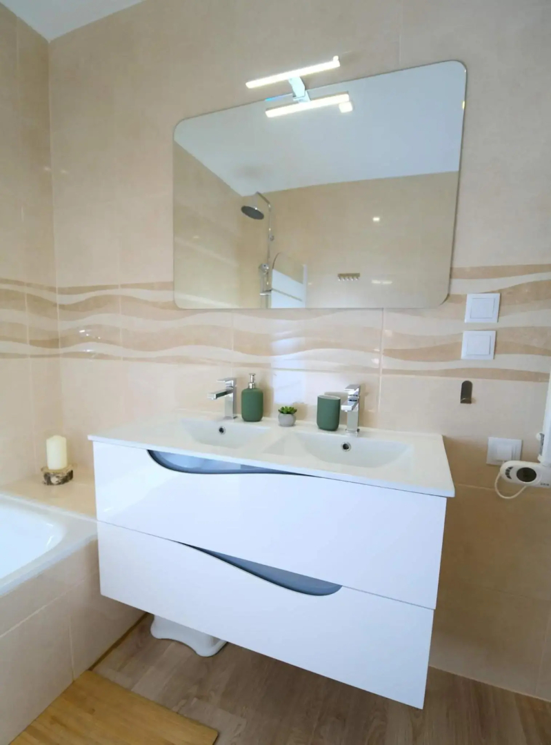 Diamante house com garagem privada