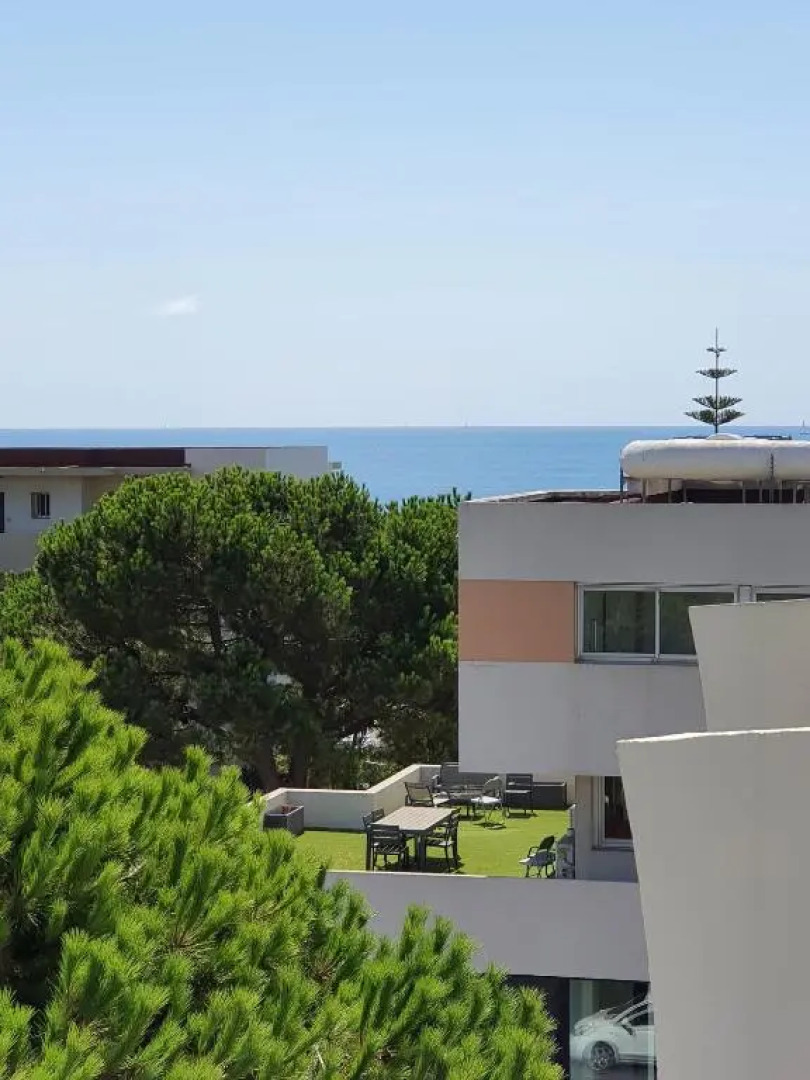 Superbe appartement plage SAINT-LAURENT DU VAR