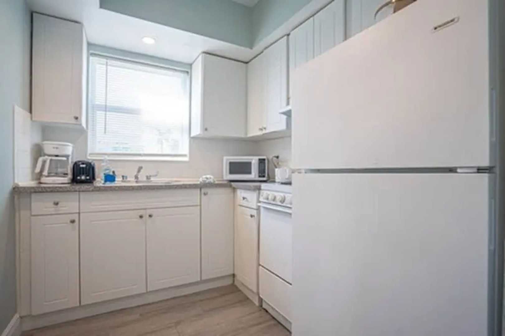 Carriage House Resort Motel