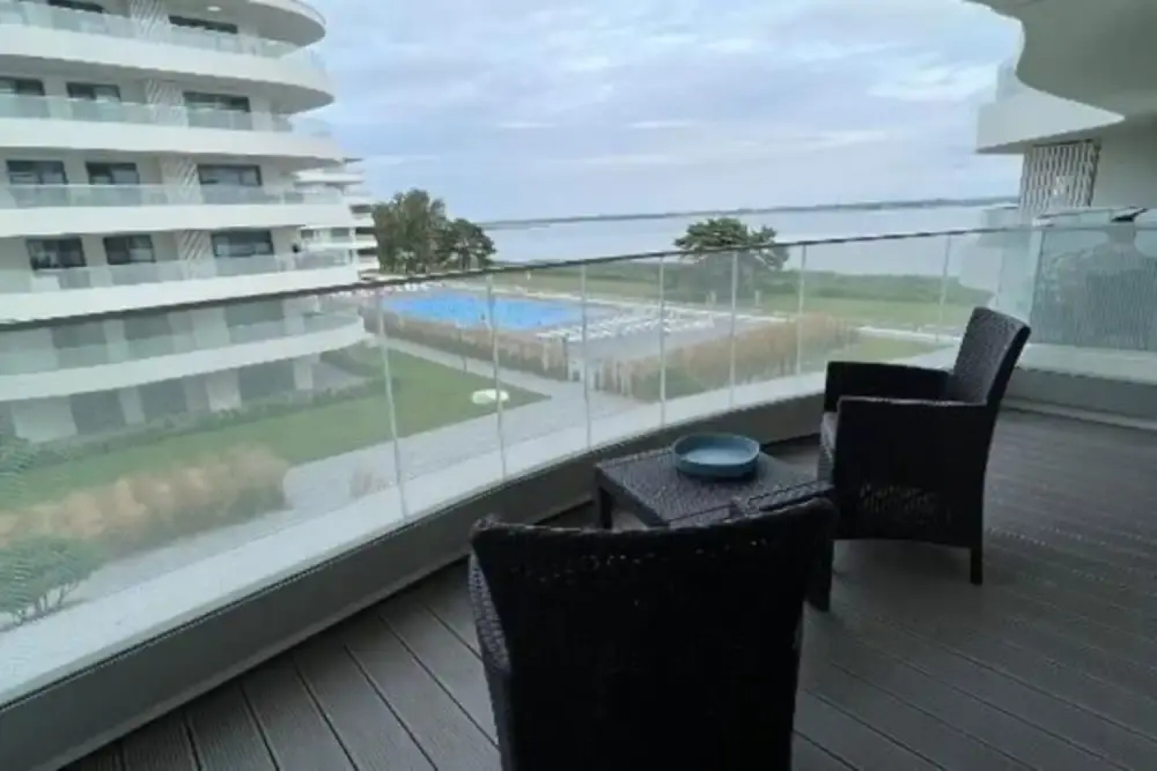 Apartment in Rogowo Near Beach and Lake