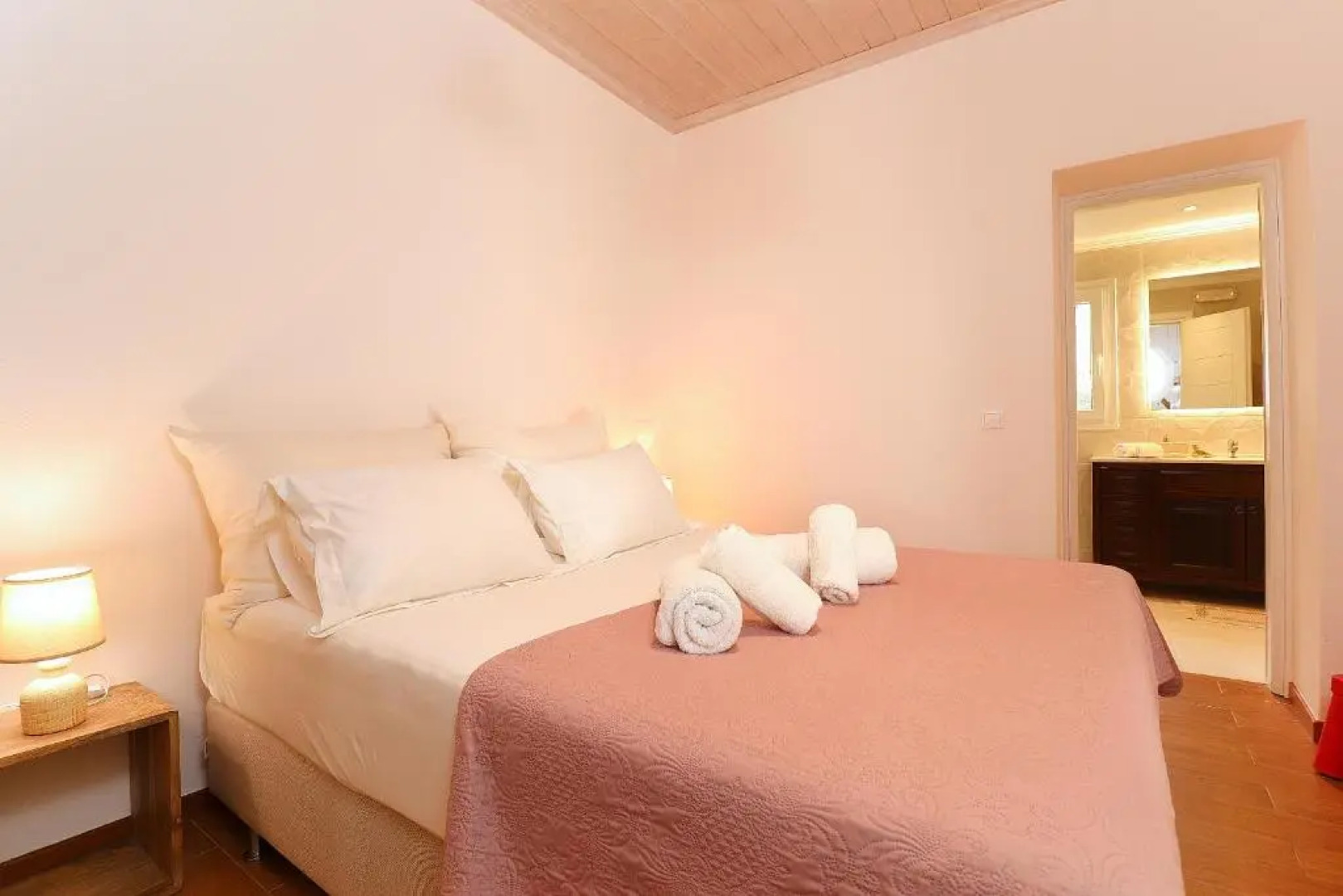 Elizabeth Country House - 3BR spacious villa