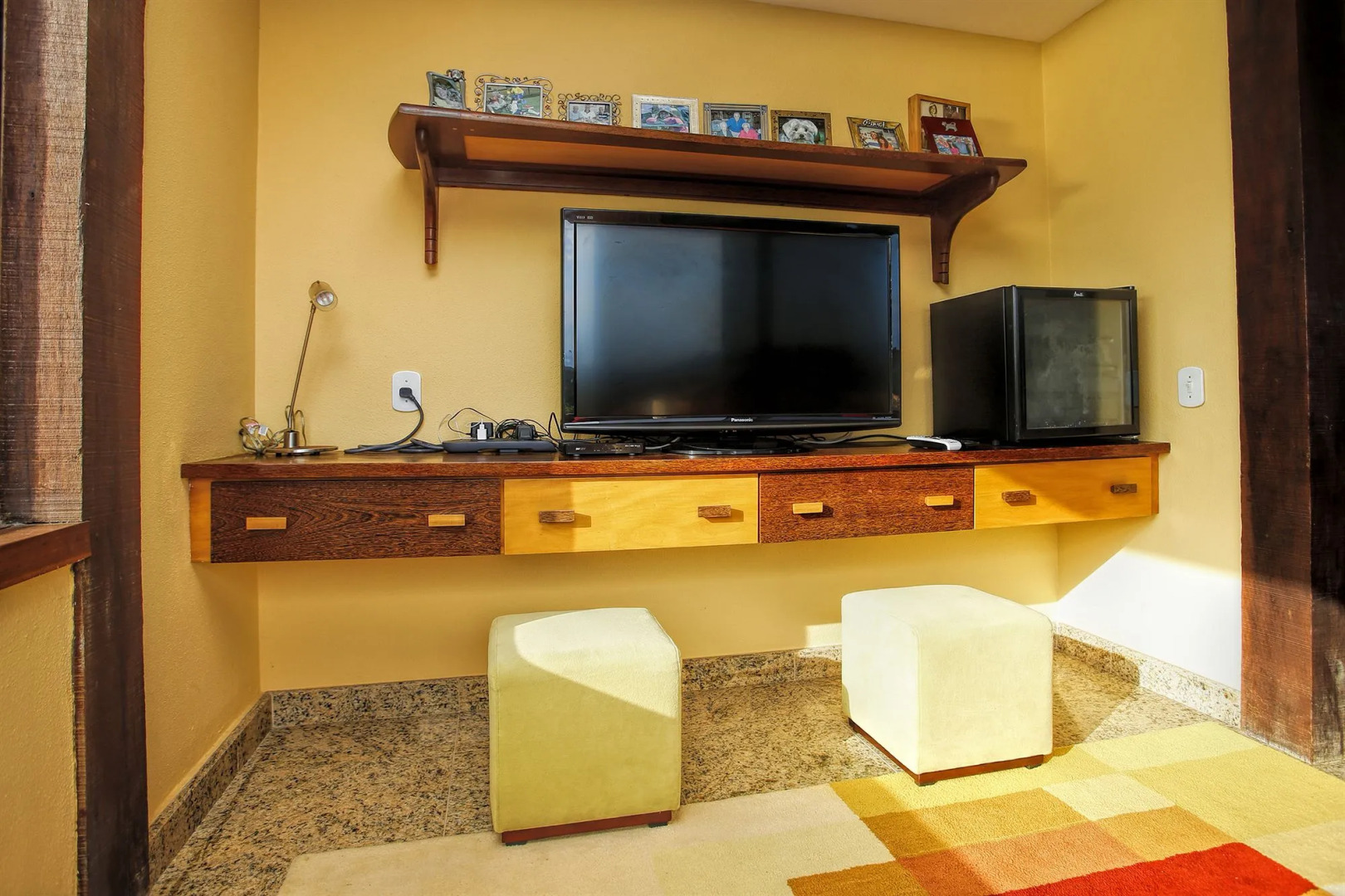 Cliffside Luxury Inn