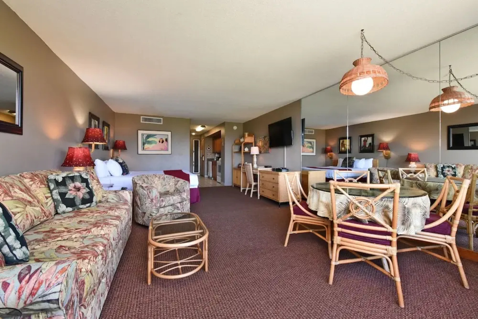 Maui Kaanapali S #a317 Studio Bedroom Condo by RedAwning