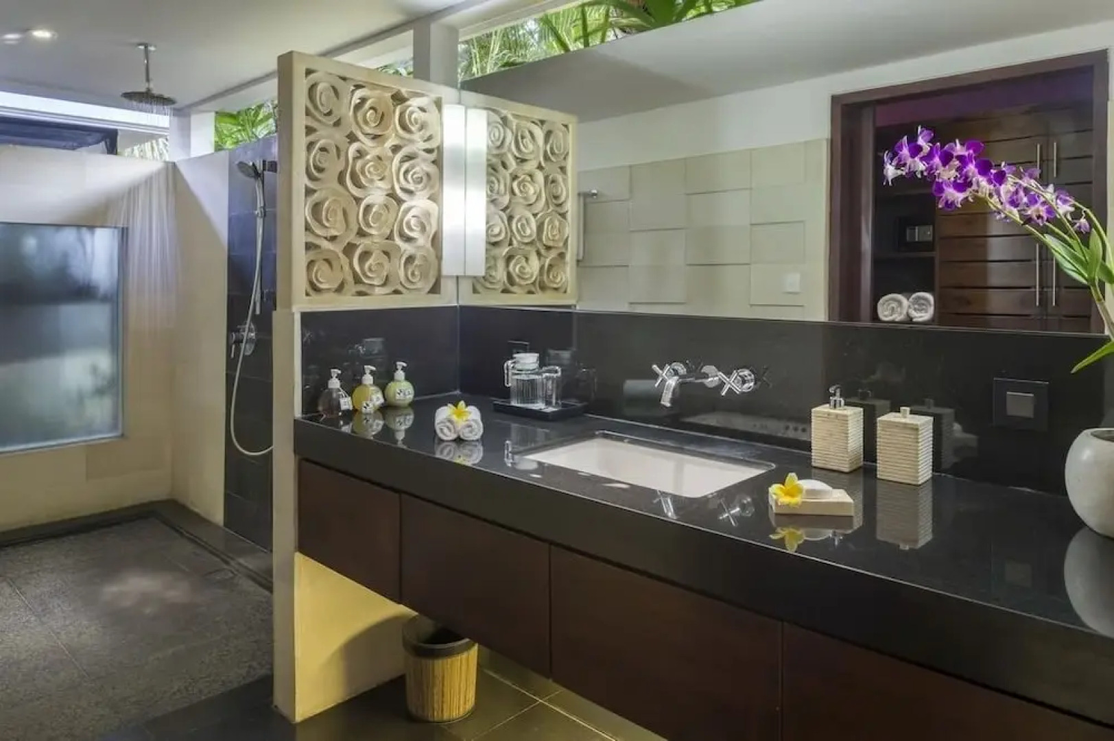 Uma Wana Prasta -Private Pool