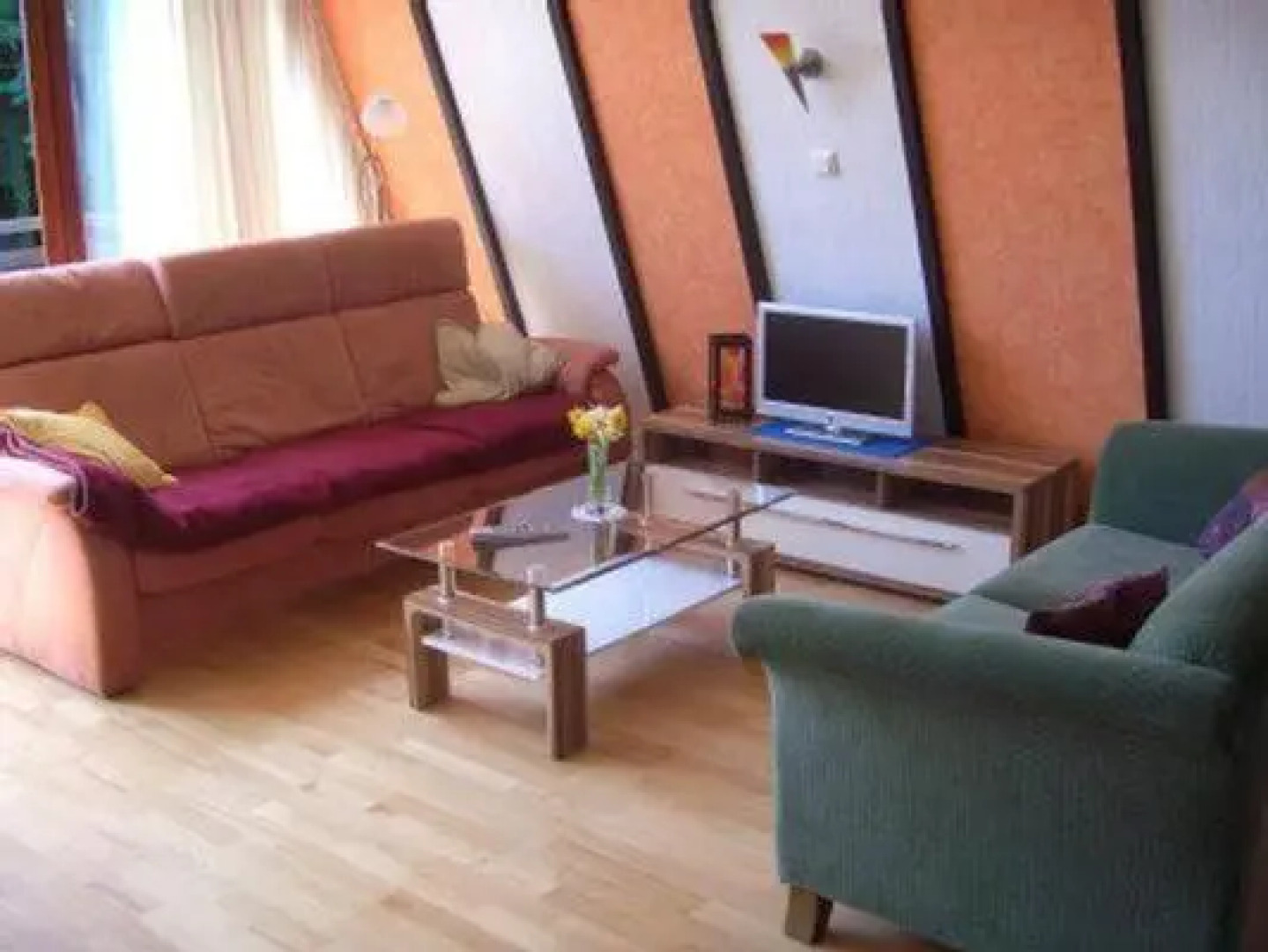 Familienfreundliches-Ferienhaus-mit-Kamin-und-Waldrand-Lage