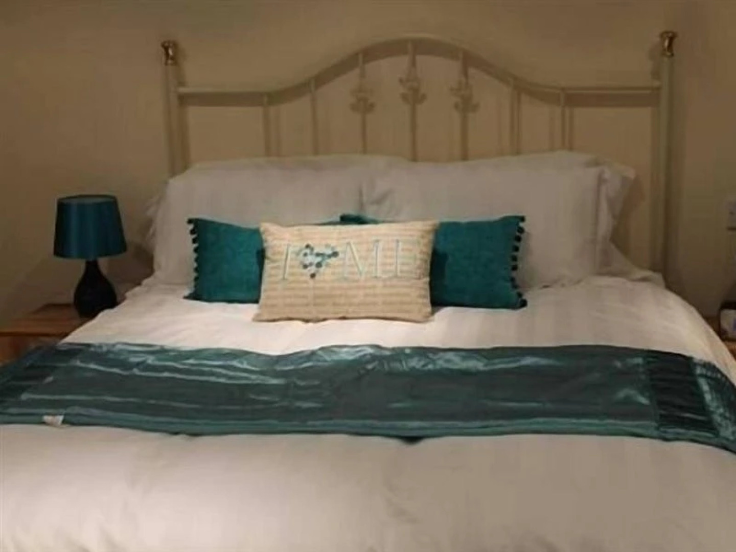 We Three Loggerheads