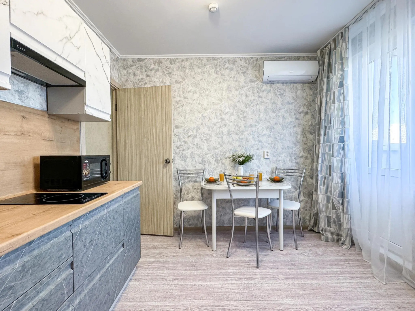 Апартаменты Монако 24 на улице Ленина 227