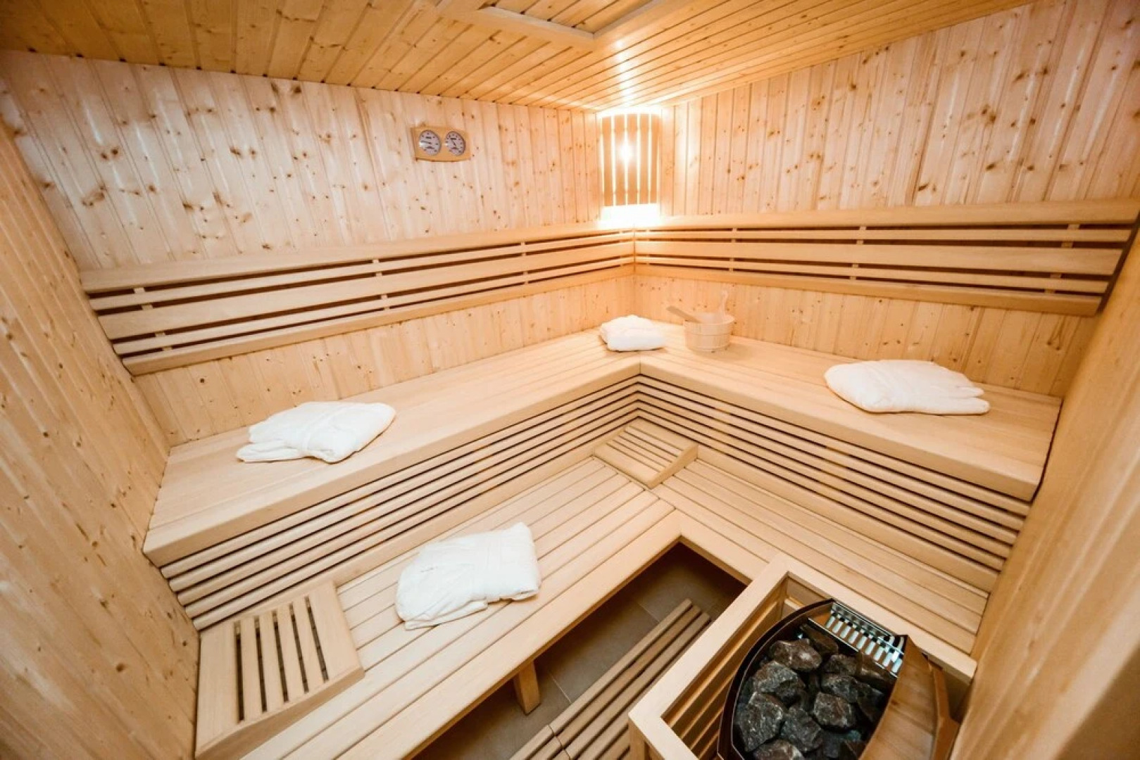 Villa Mary with pool and Sauna