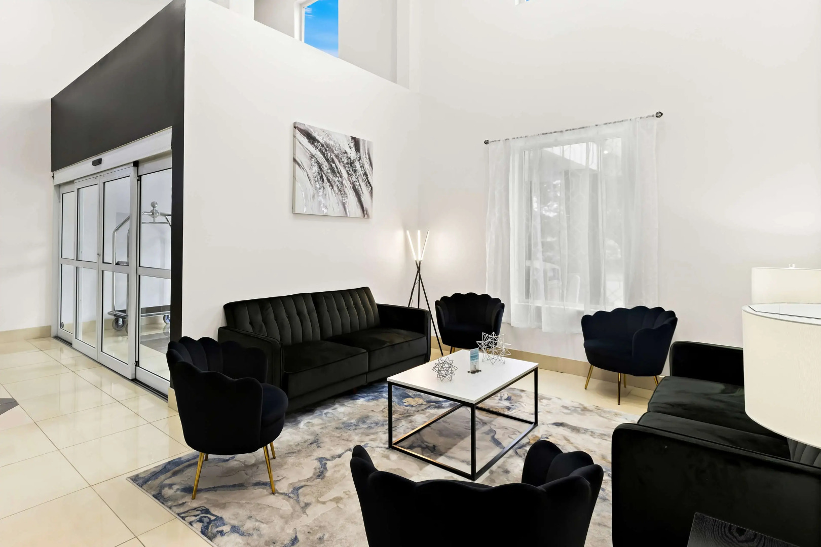 Sonesta Essential Savannah