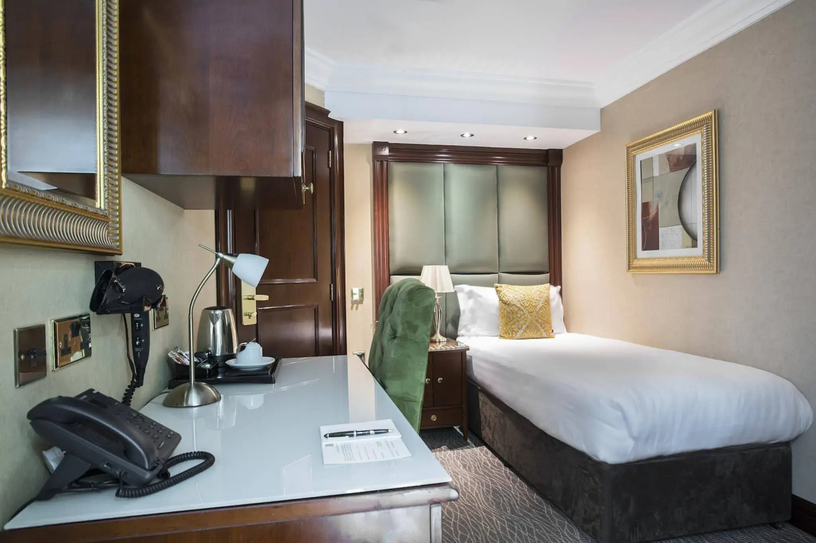 The Prime London Hotel