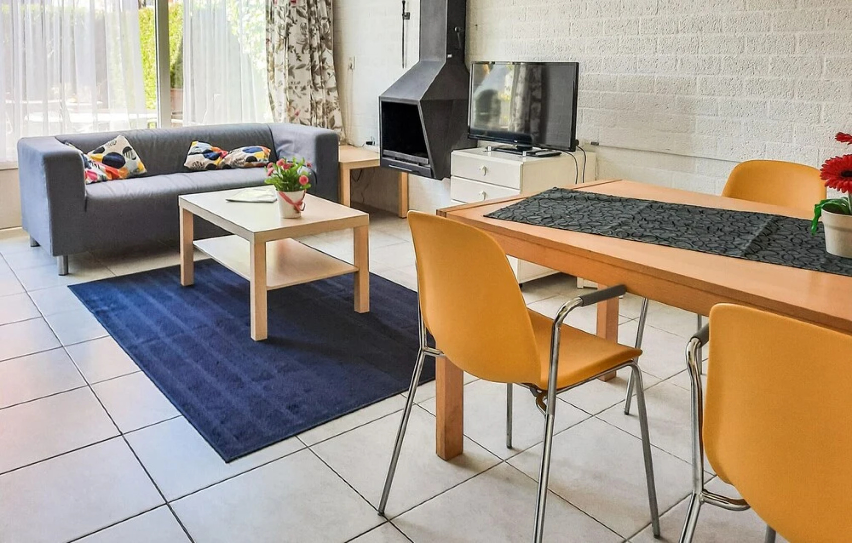 Amazing Home in Bruinisse With 2 Bedrooms and Wifi