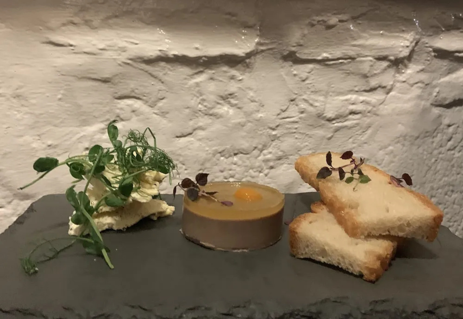 The Halfway House Pub and Kitchen