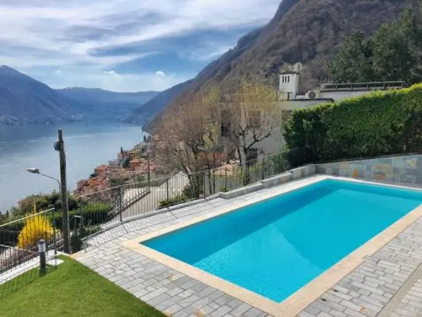 Argegno Pool apartment