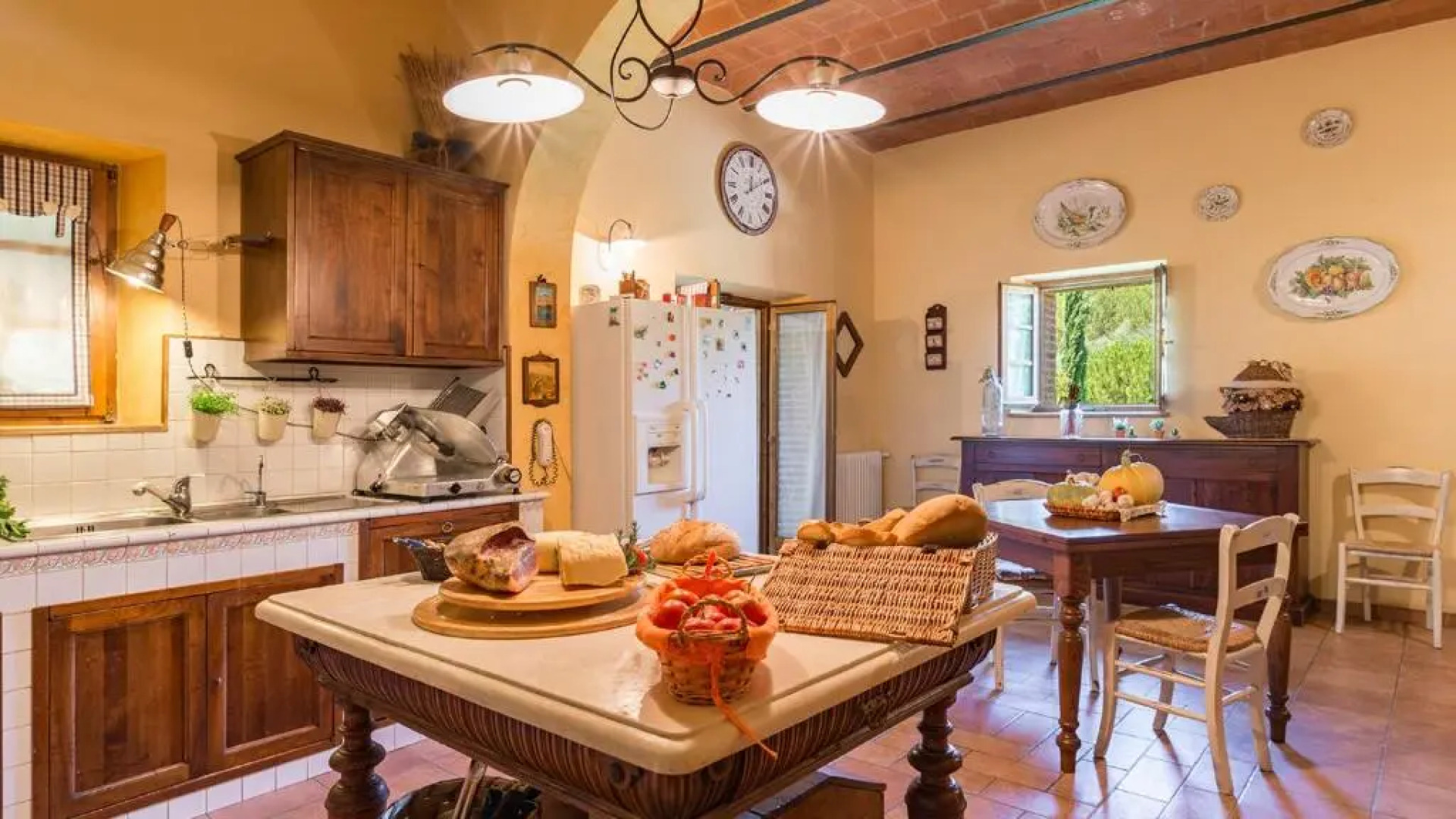 LA CASA DELL'ARTISTA 6, Emma Villas