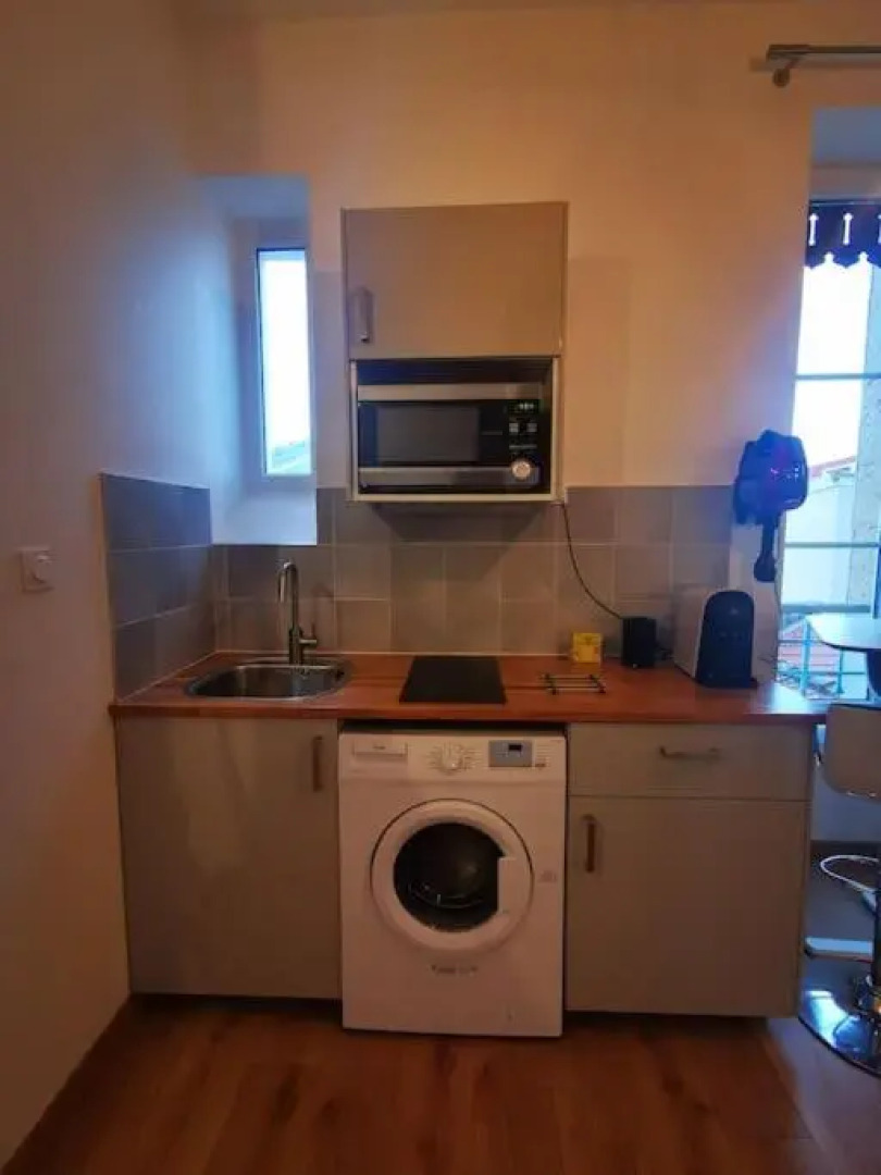 La Croisade-Studio-Hyper centre Tassin- Suite 2