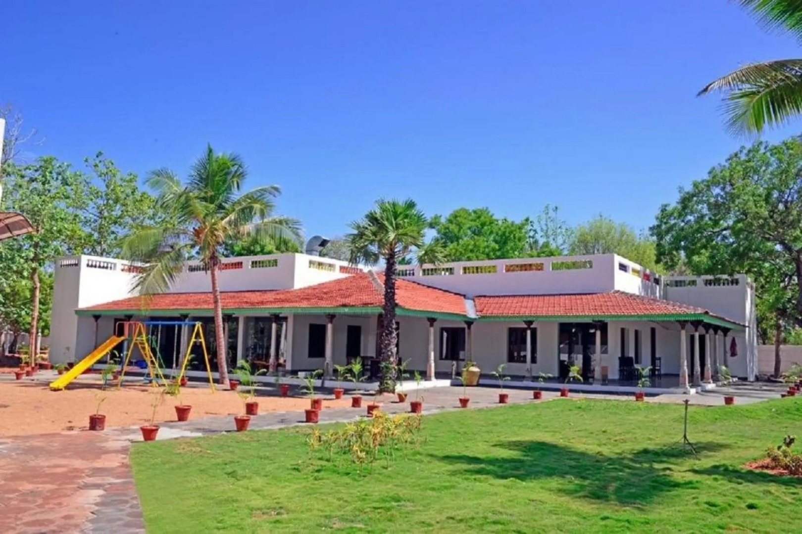 Thappa Gardens Resort