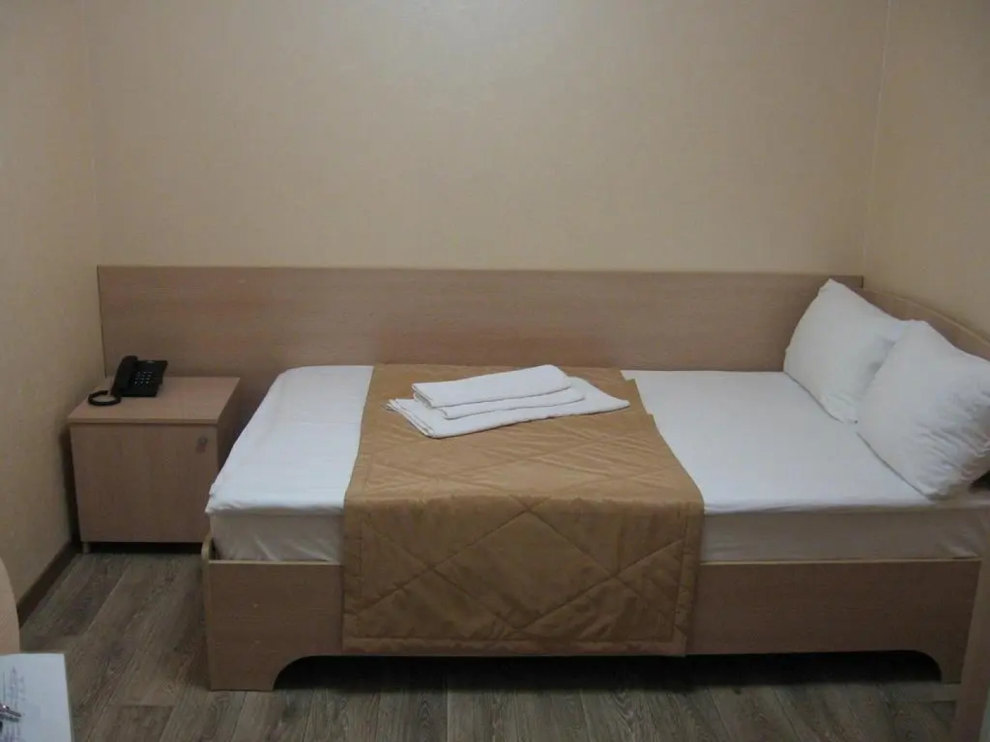 Отель Уральская