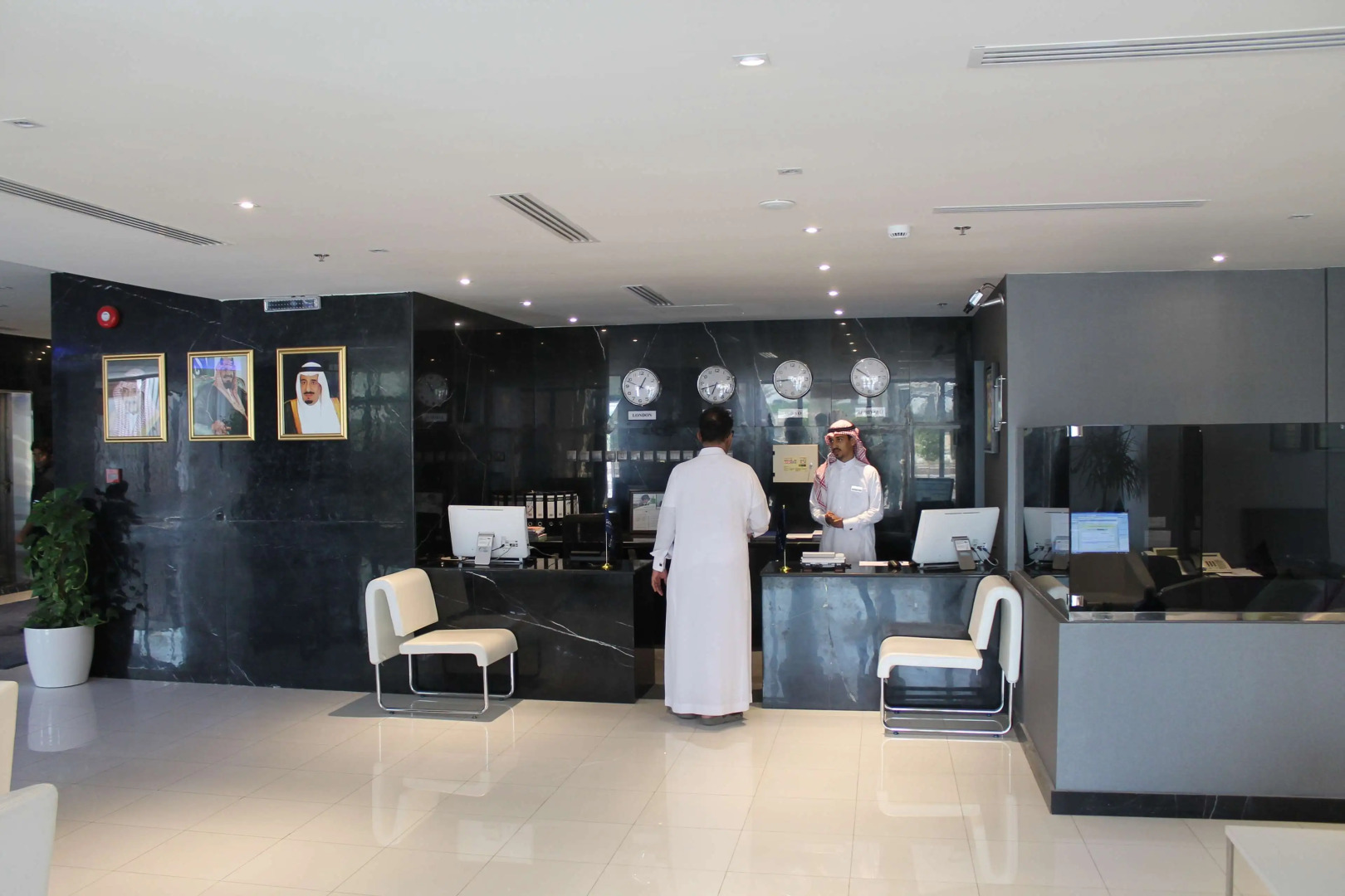 Golden Tulip Al Khobar Suites
