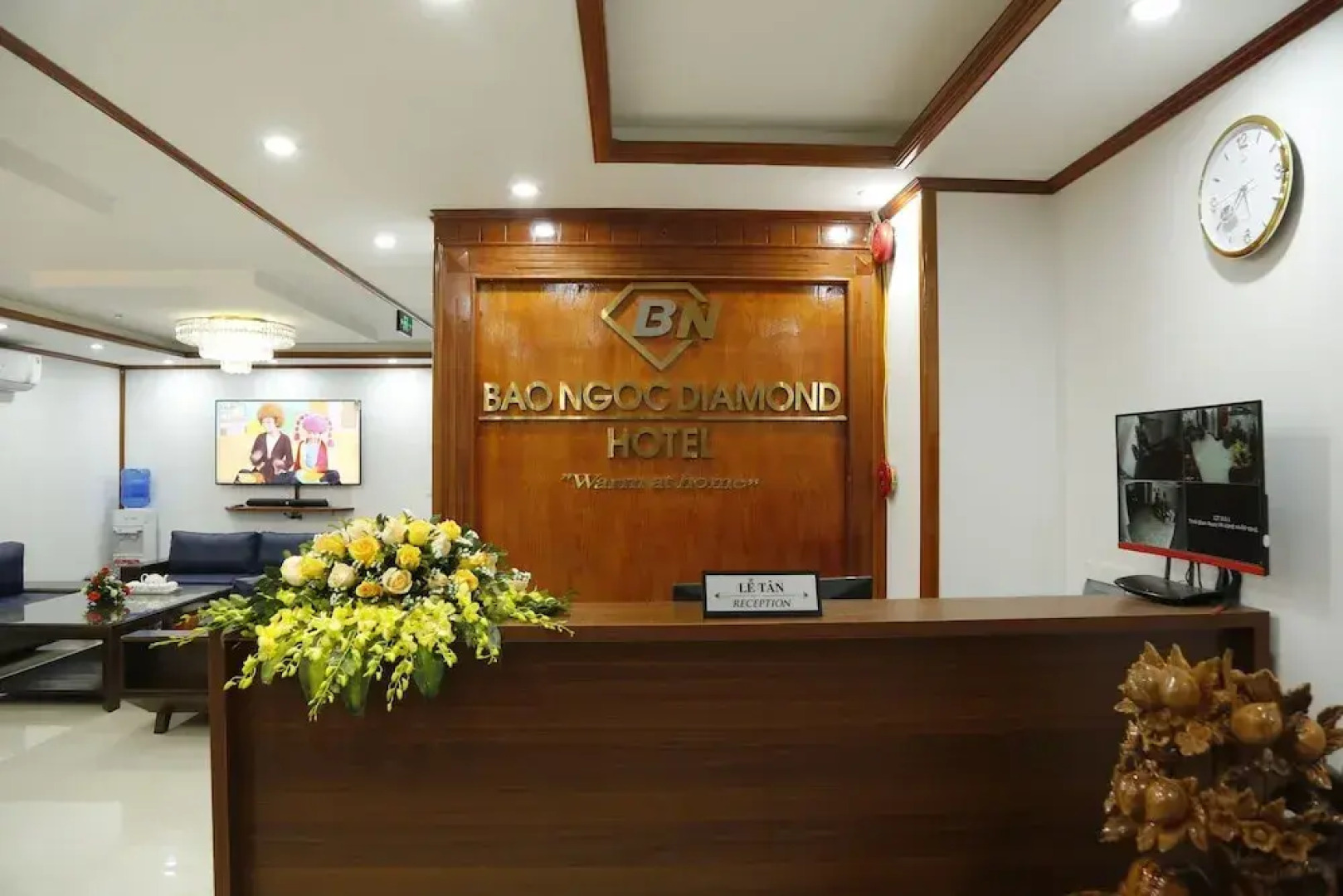 Bao Ngoc Diamond Hotel