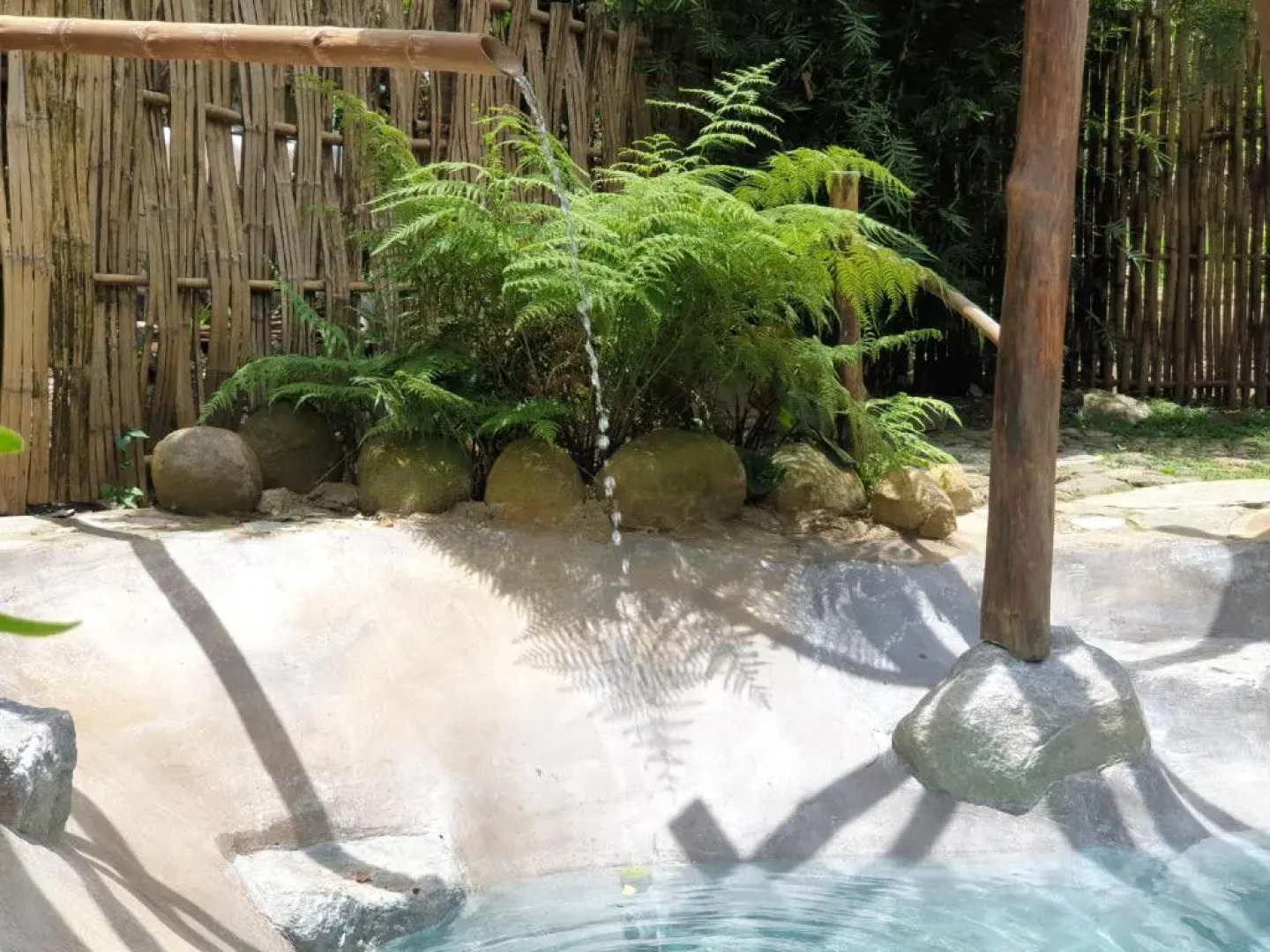 Maka-Kalinaw 5 Wabi sabi Room, Forest Deck View