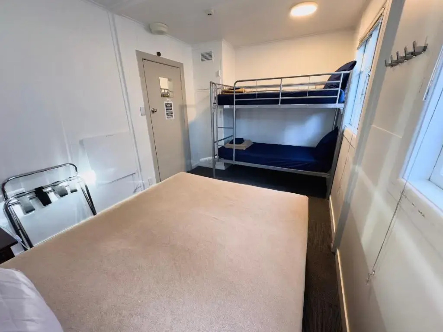 Waiheke Backpackers Hostel