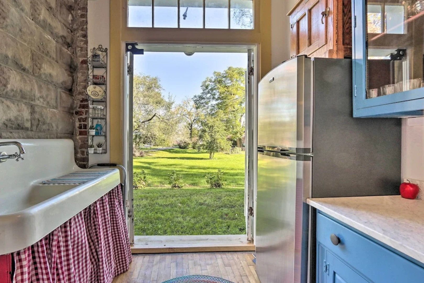 Renovated WV Schoolhouse: History Buffs Heaven!