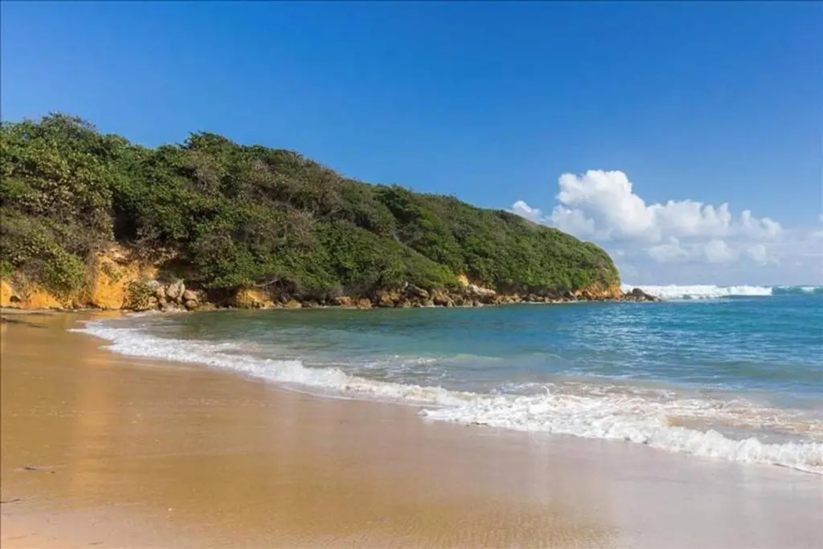 Villa Iris 2 story ocean view villa w/ pool access