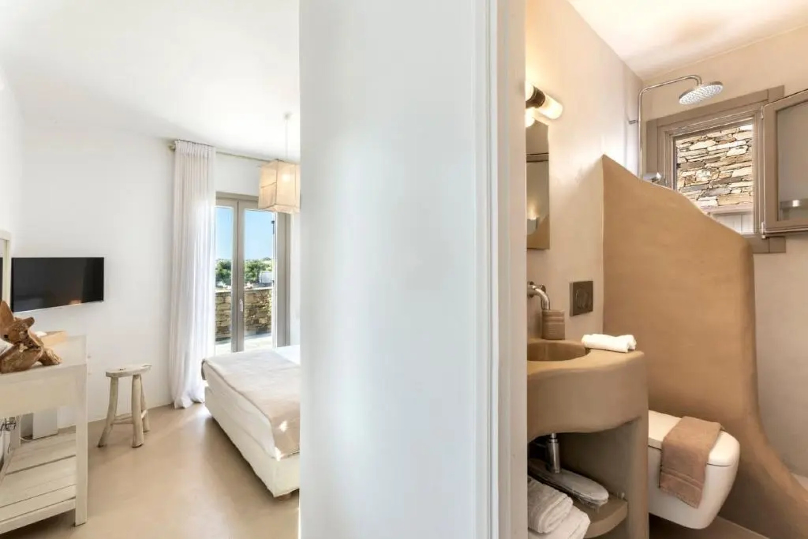 White Tinos Luxury Suites