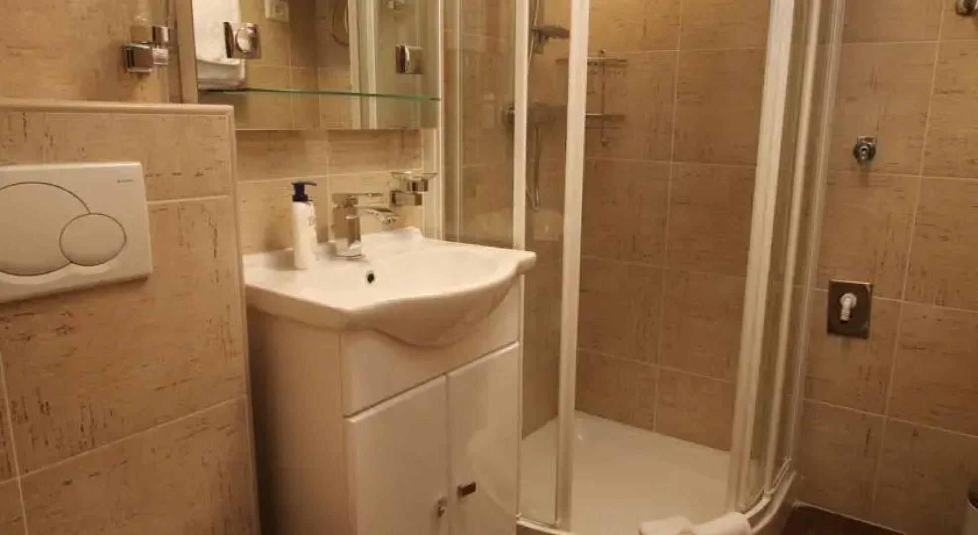 Apartment Rona Gajac Superior