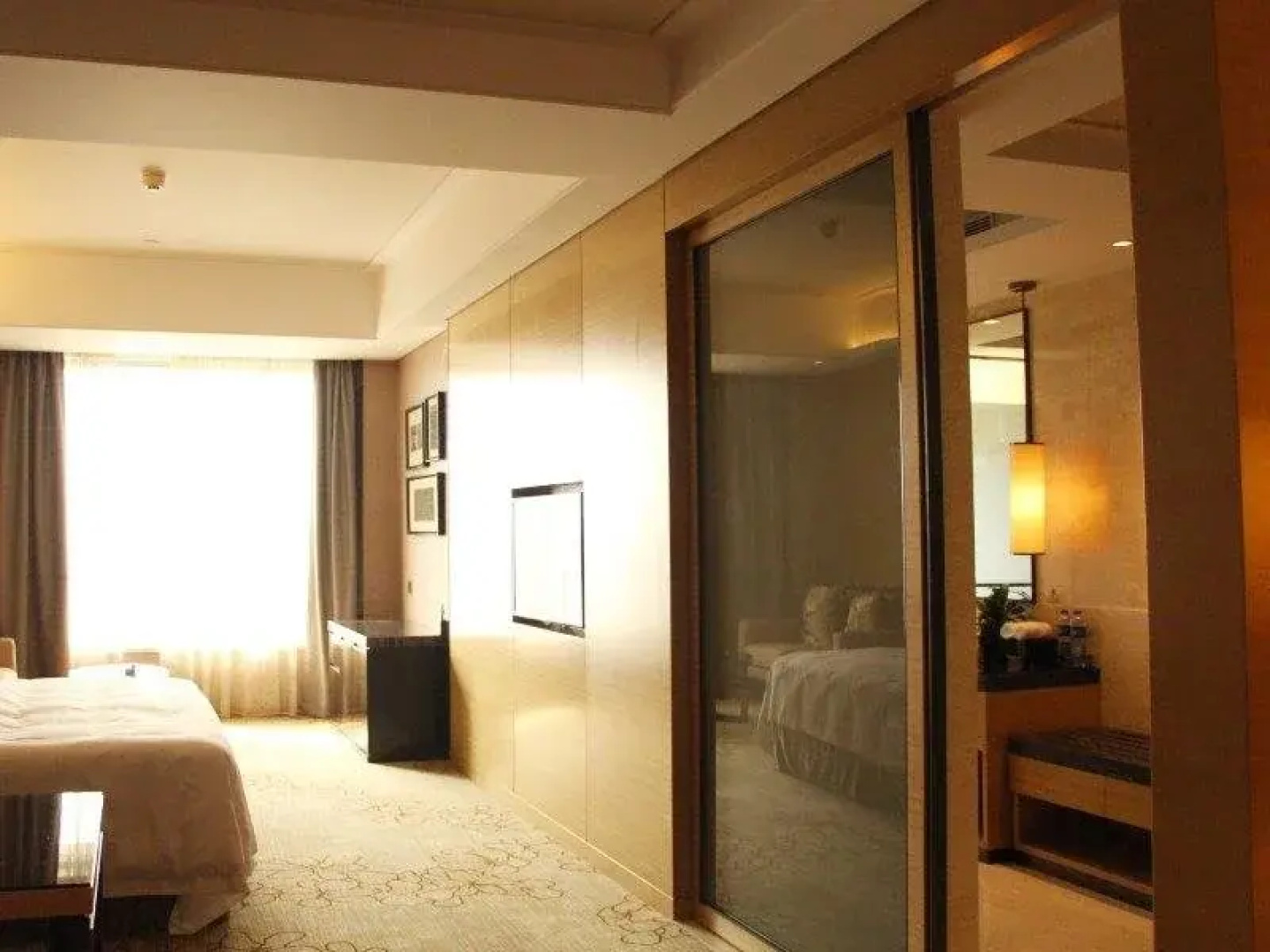 Grand Square Hotel Wuhu