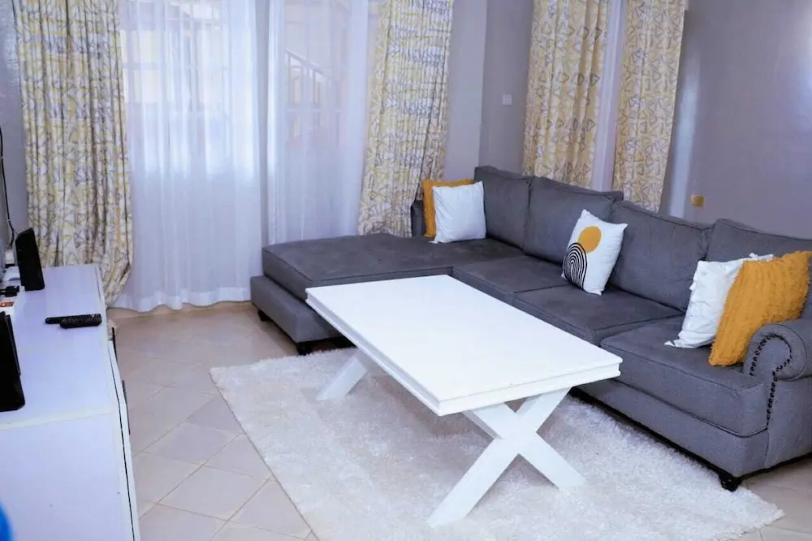 Lux Suites Okiega Apartments Kisii