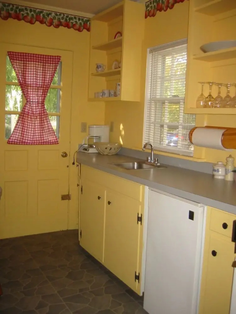 The Gambier House Bed and Breakfast