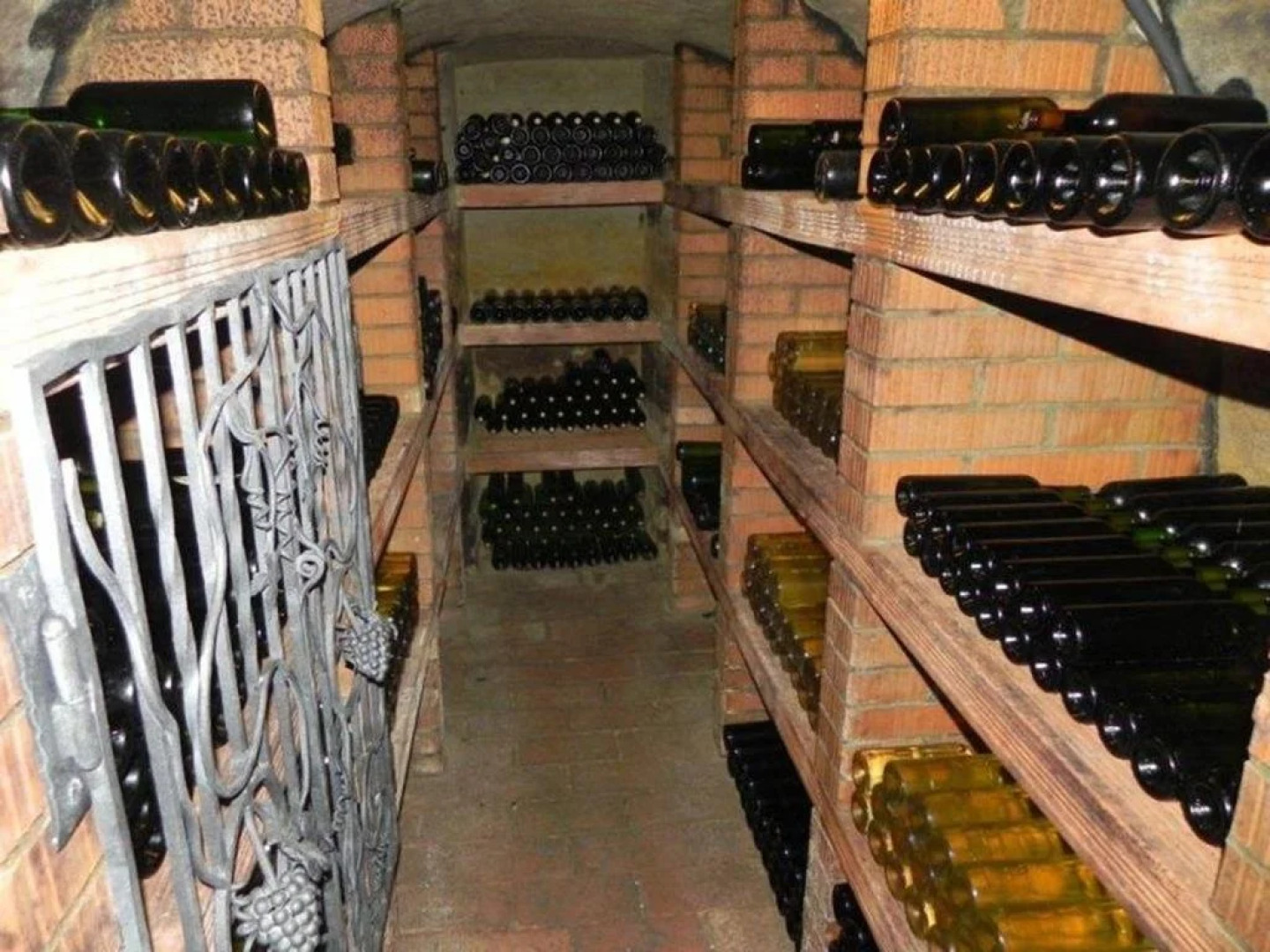 Vinný sklípek U Nováků