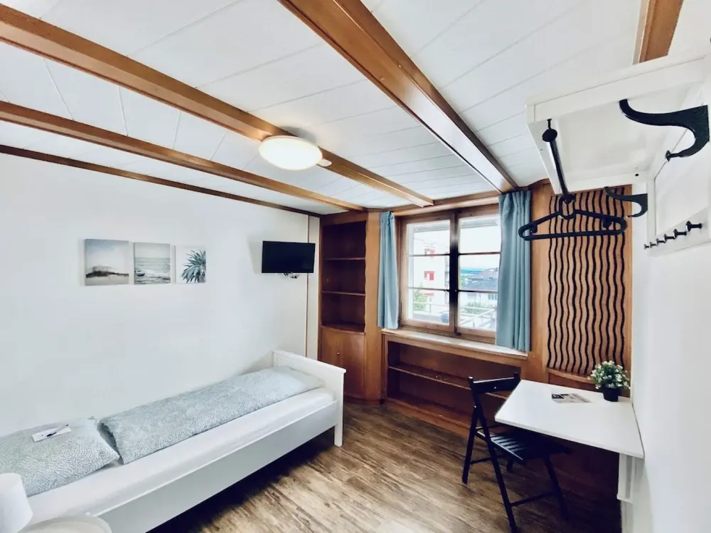 ZIMMERzuVERMIETEN.ch Flumenthal SO