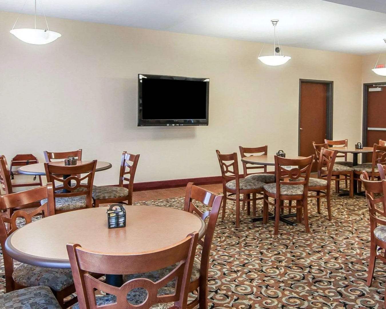 Holiday Inn Express & Suites Hood River by IHG