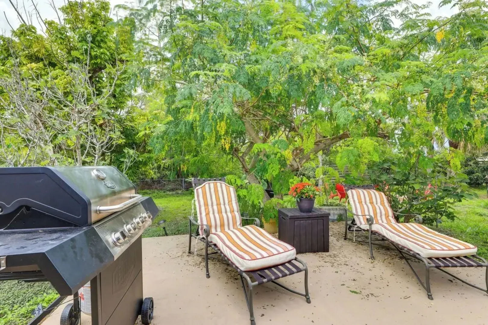 North Port Garden Home: Florida Room, Lanai!