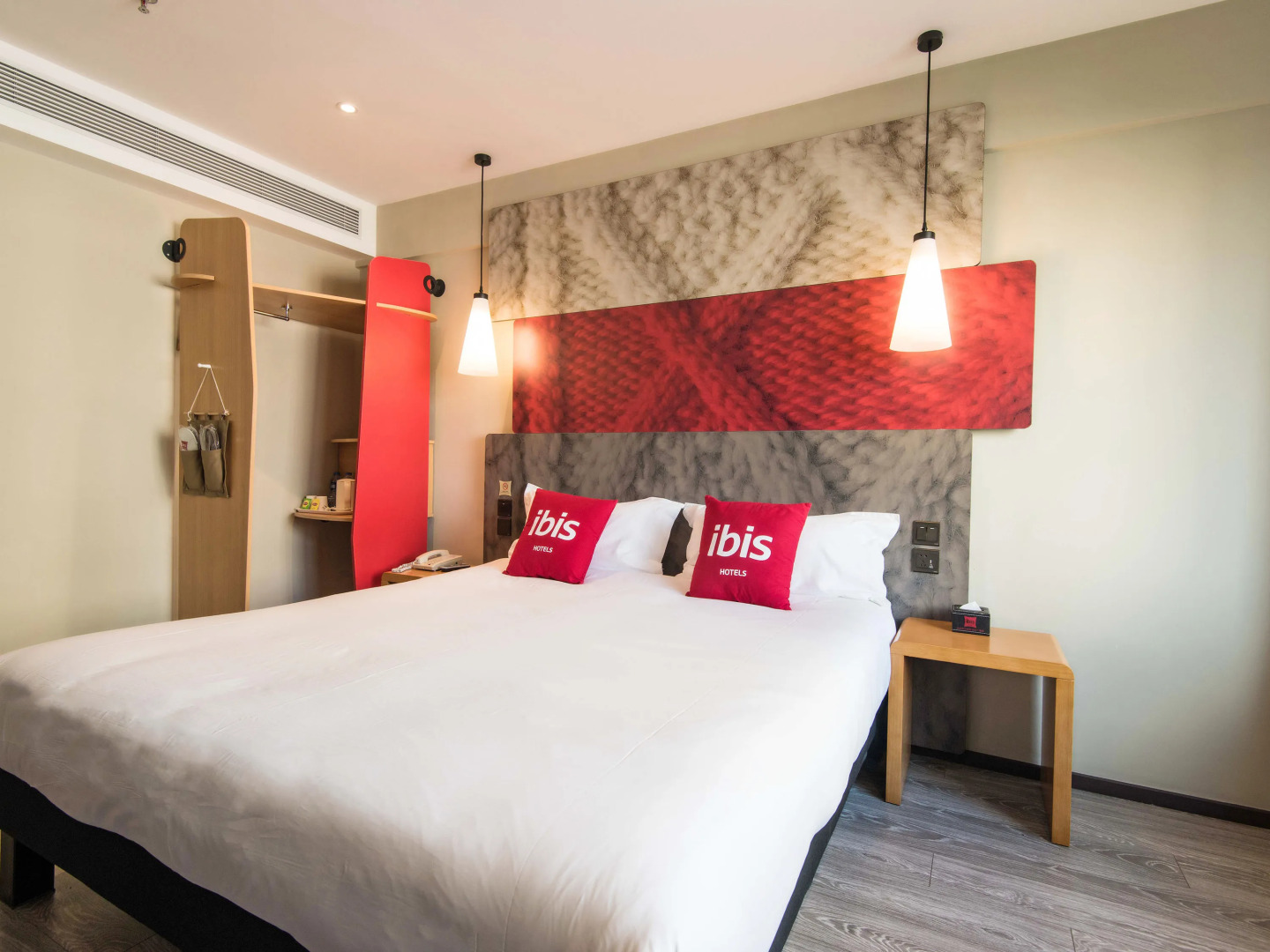 ibis Lanzhou Dongfanghong Plaza Hotel