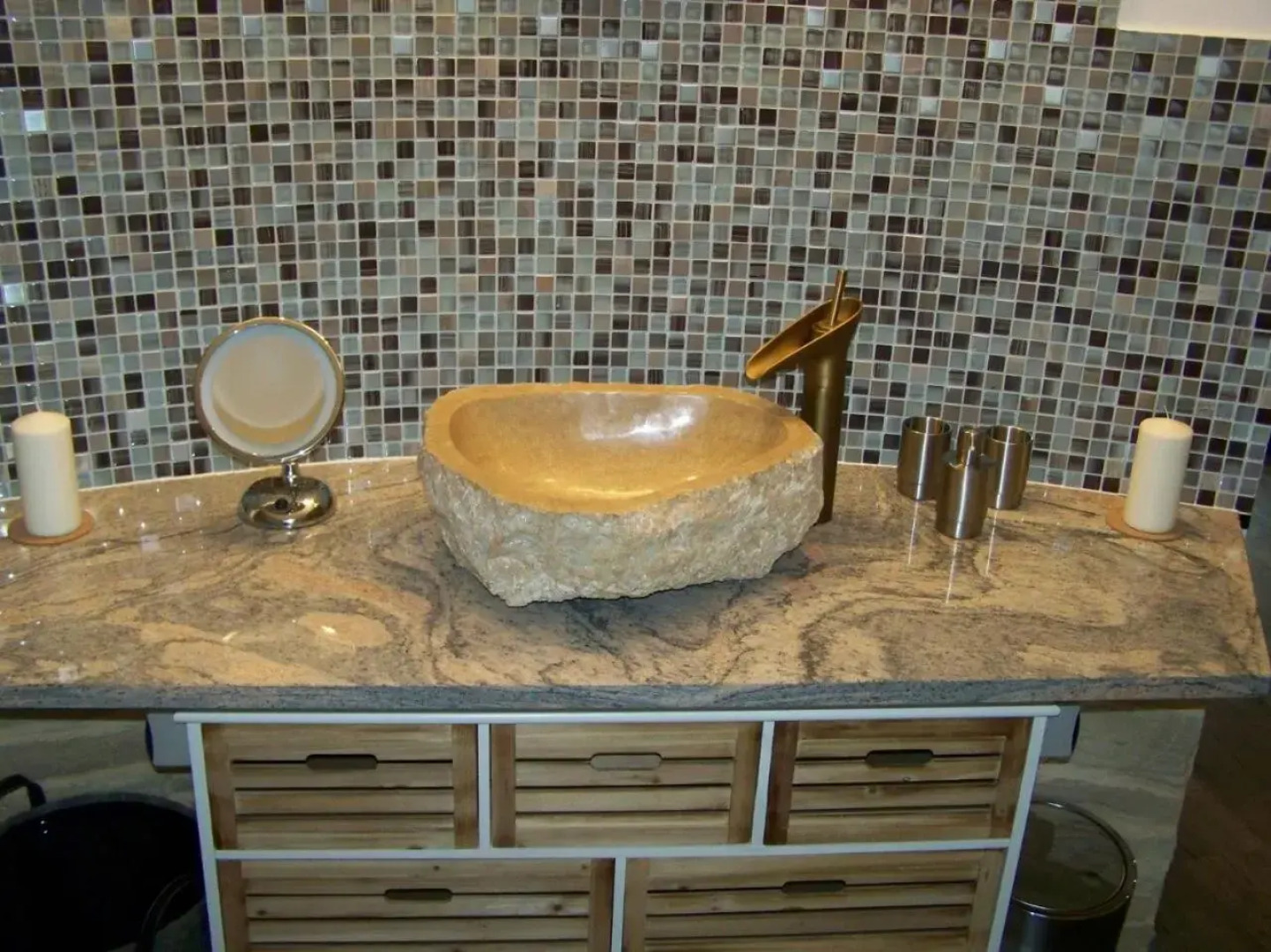 Loft-Ferienwohnung zur "Kfz-Schenke"