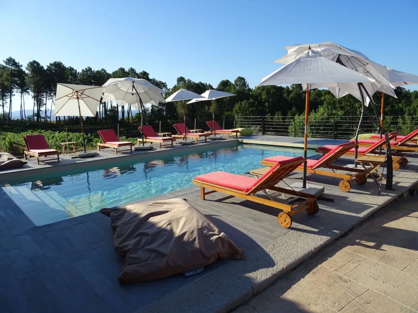 Le Pressoir De La Deveze