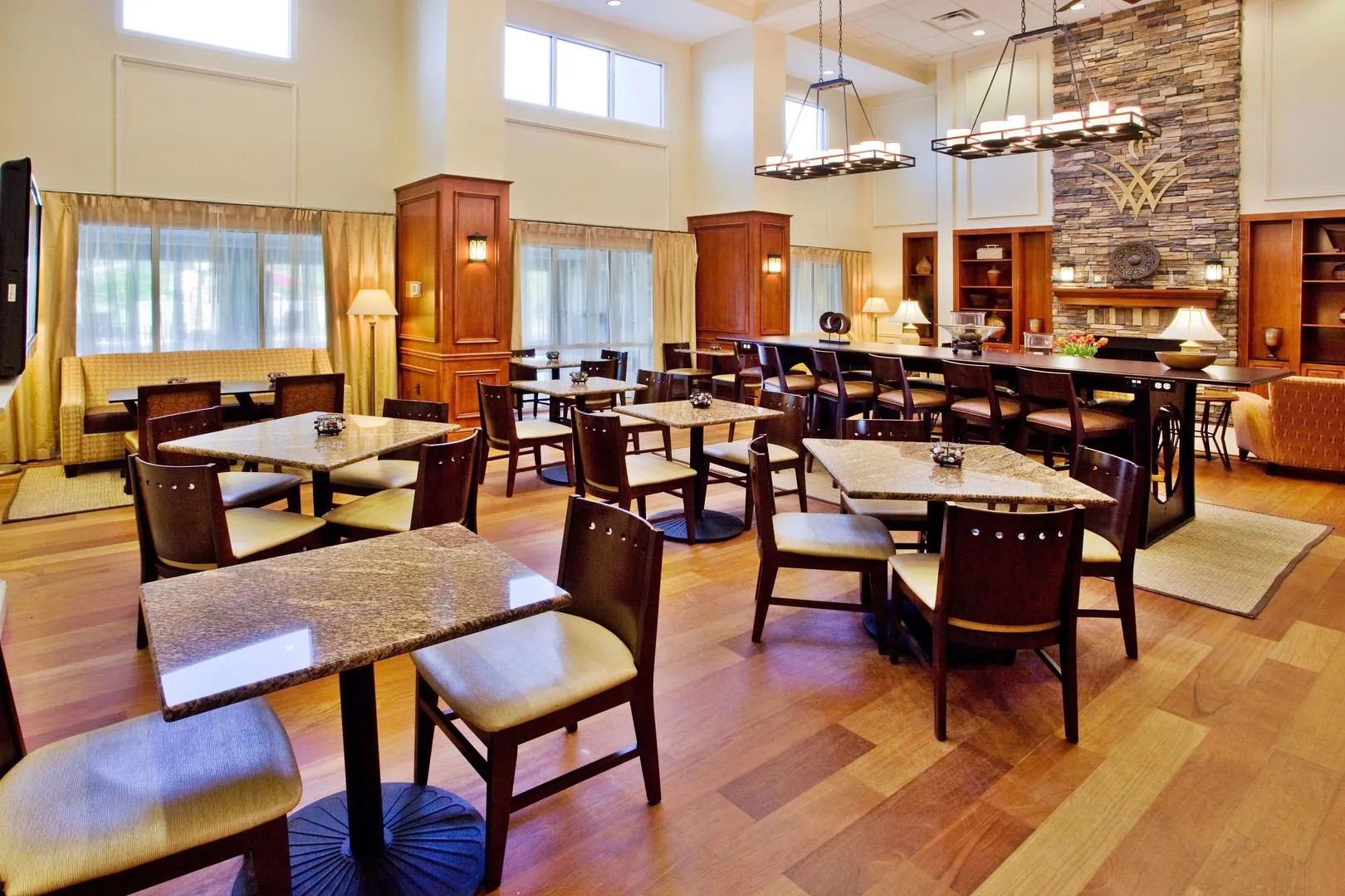 Hampton Inn & Suites Lanett-I-85