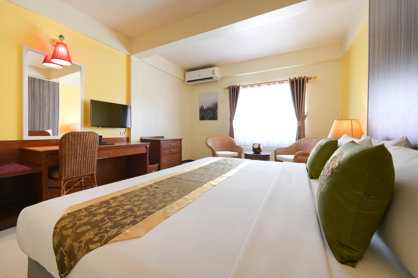 S Lodge Pattaya (formally known as Sabai Lodge)