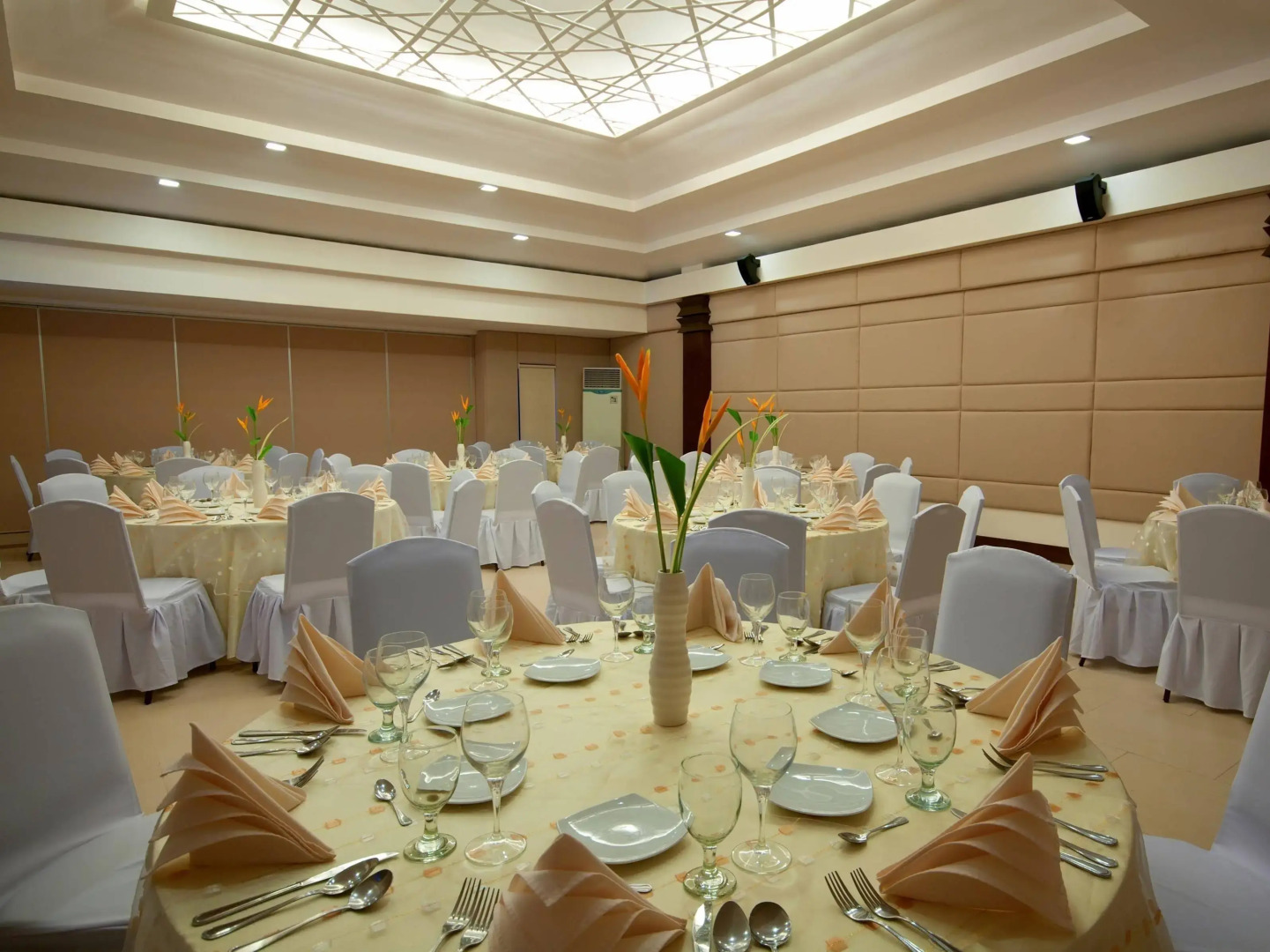 Henann Lagoon Resort