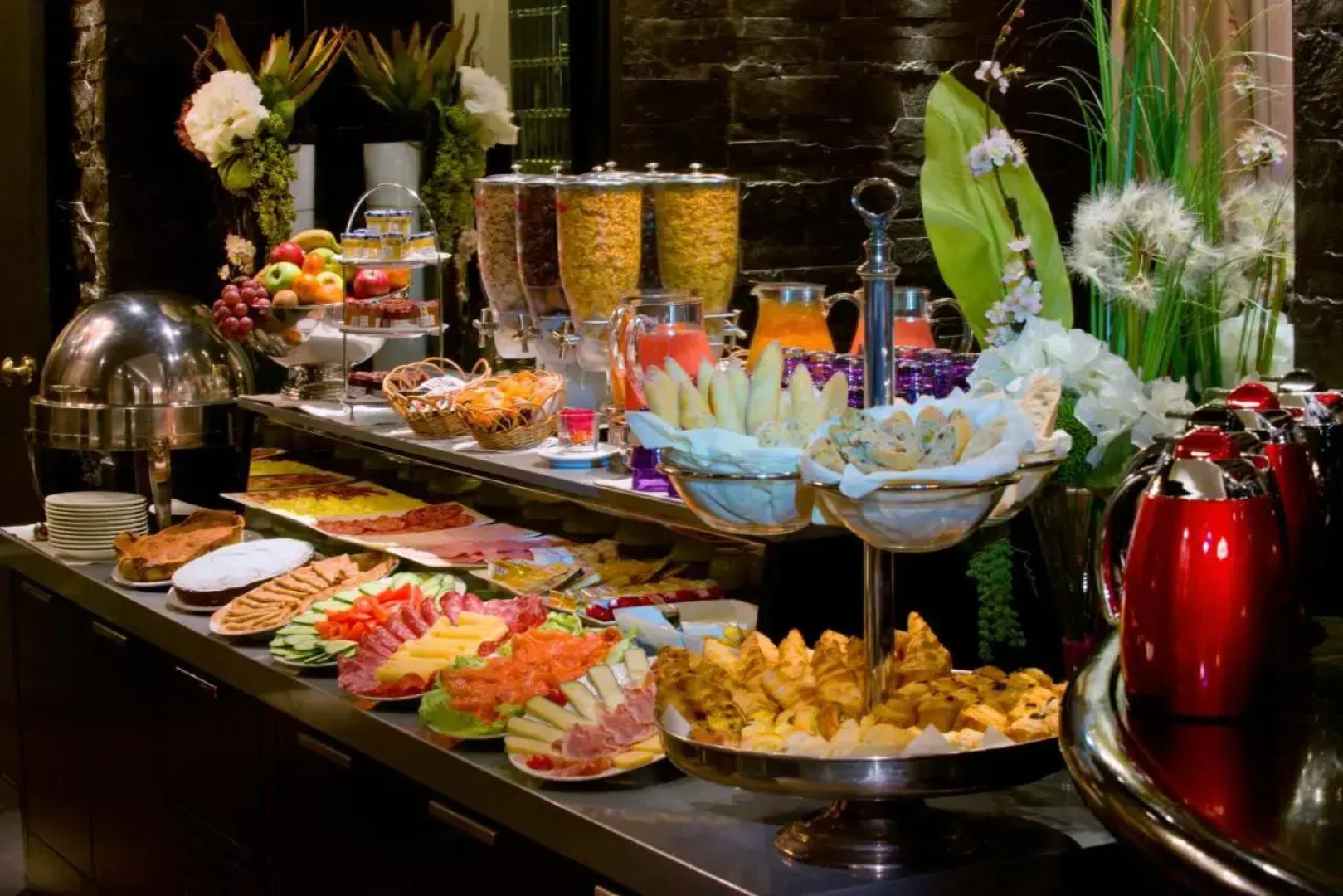 Hotel Lumen Paris Louvre