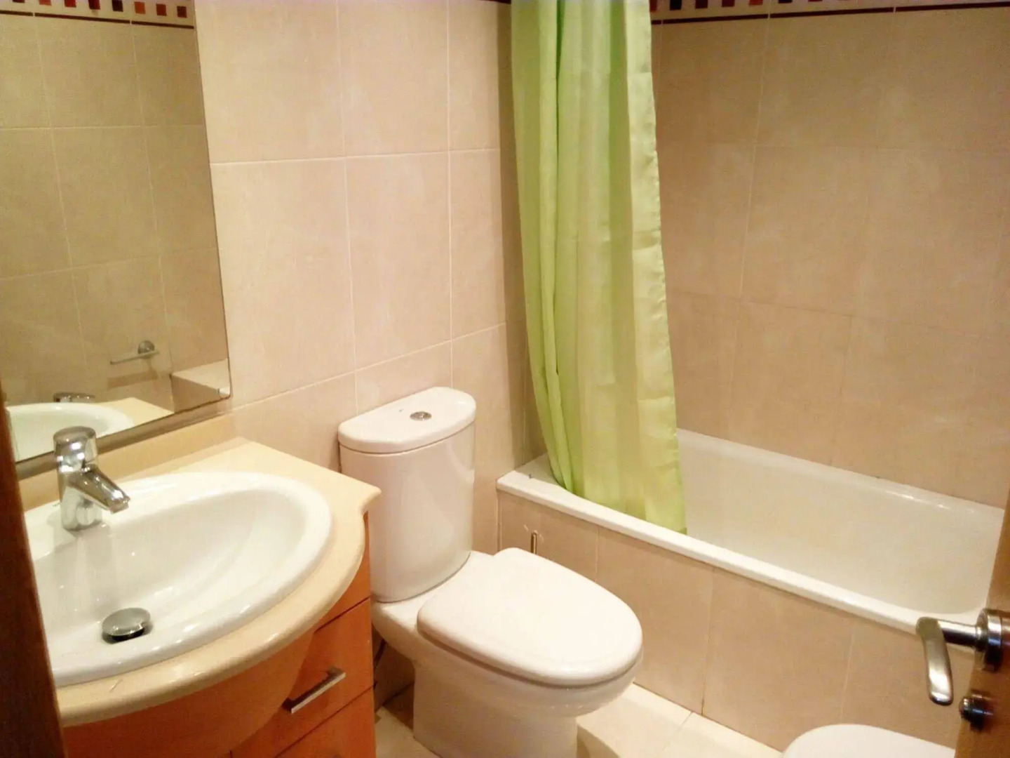 Apartamentos Gandía Universidad 3000