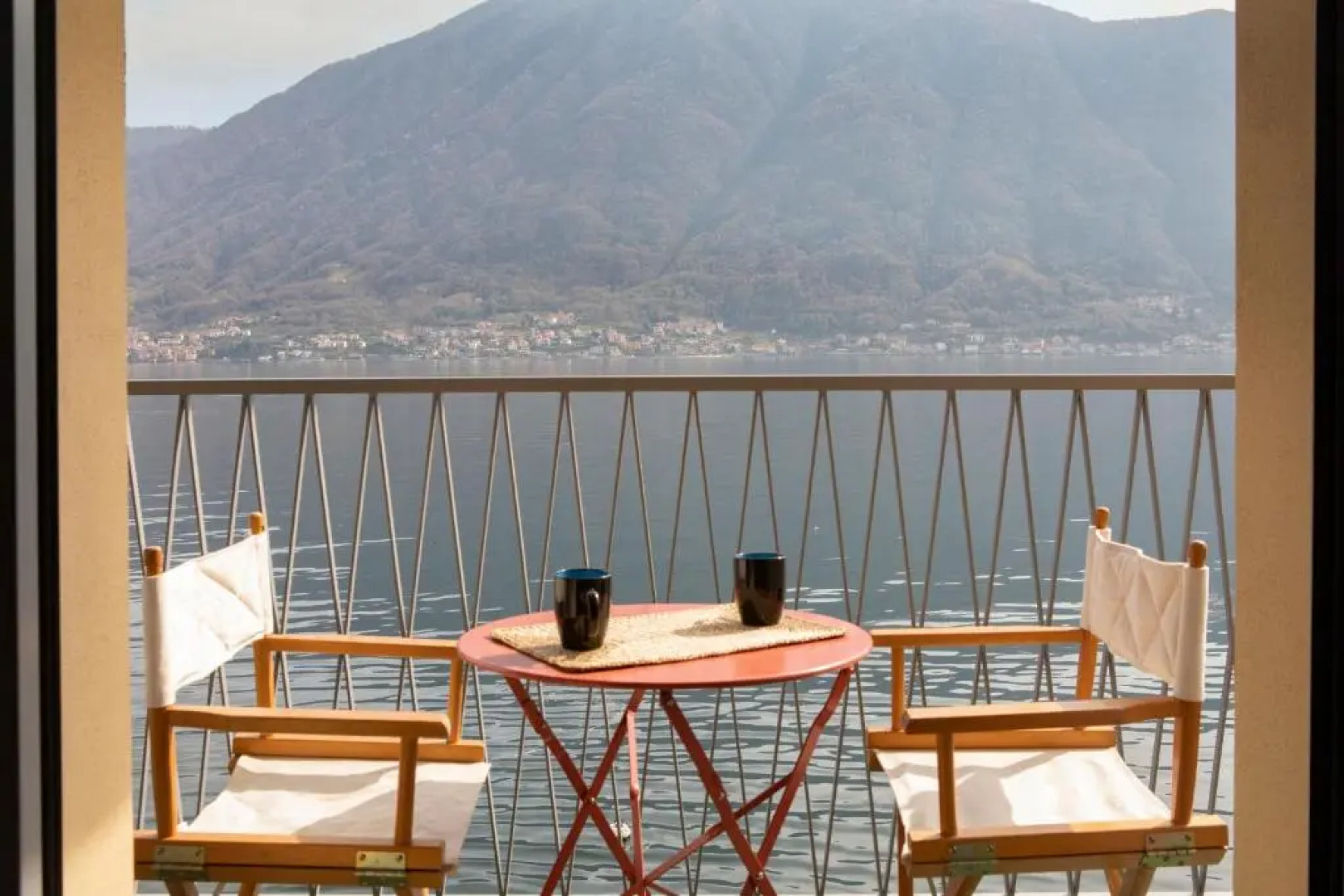 La Casa del Pescatore - by MyHomeInComo