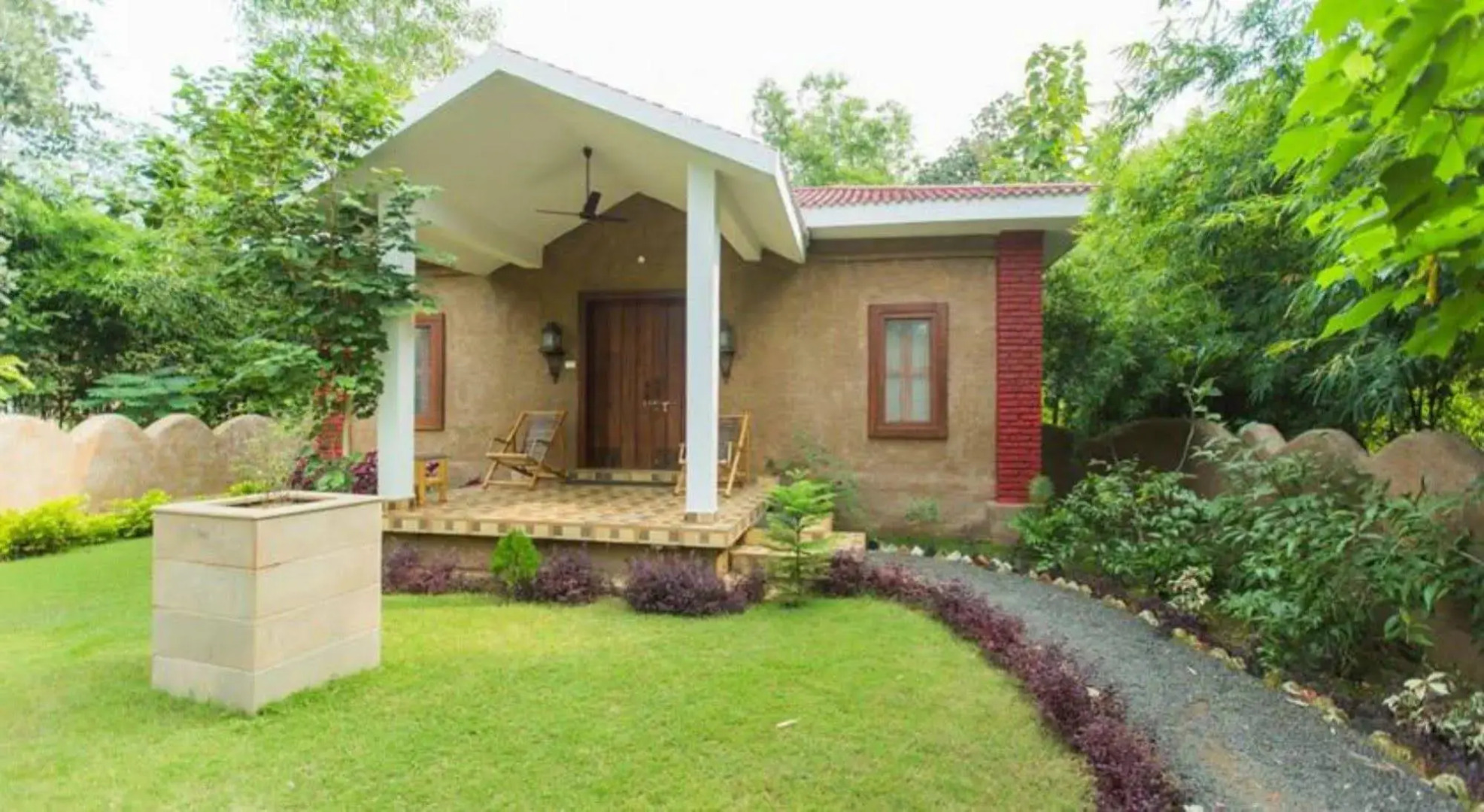 Lemon Tree Wildlife Resort, Bandhavgarh