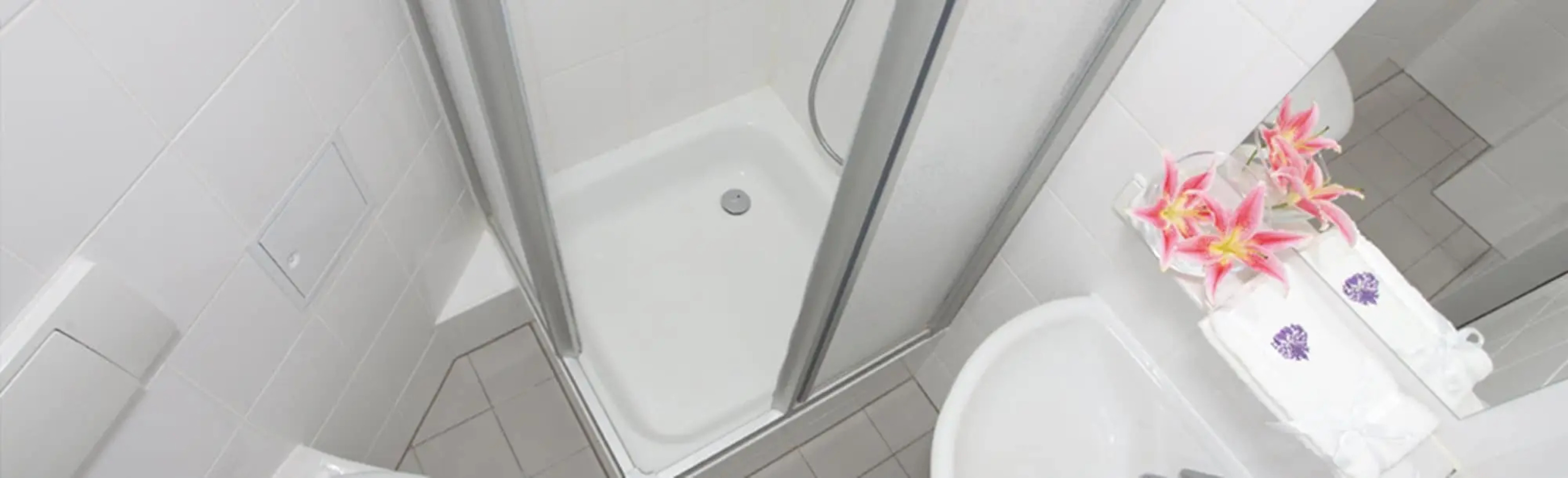 Hotel - Pension Cortina