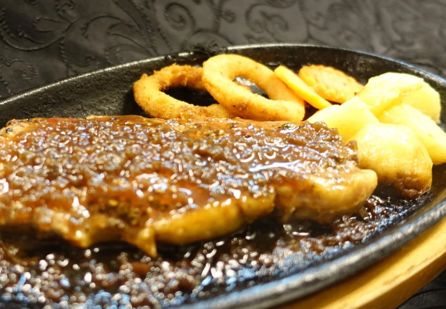 Hotel Carnet – Adults Only