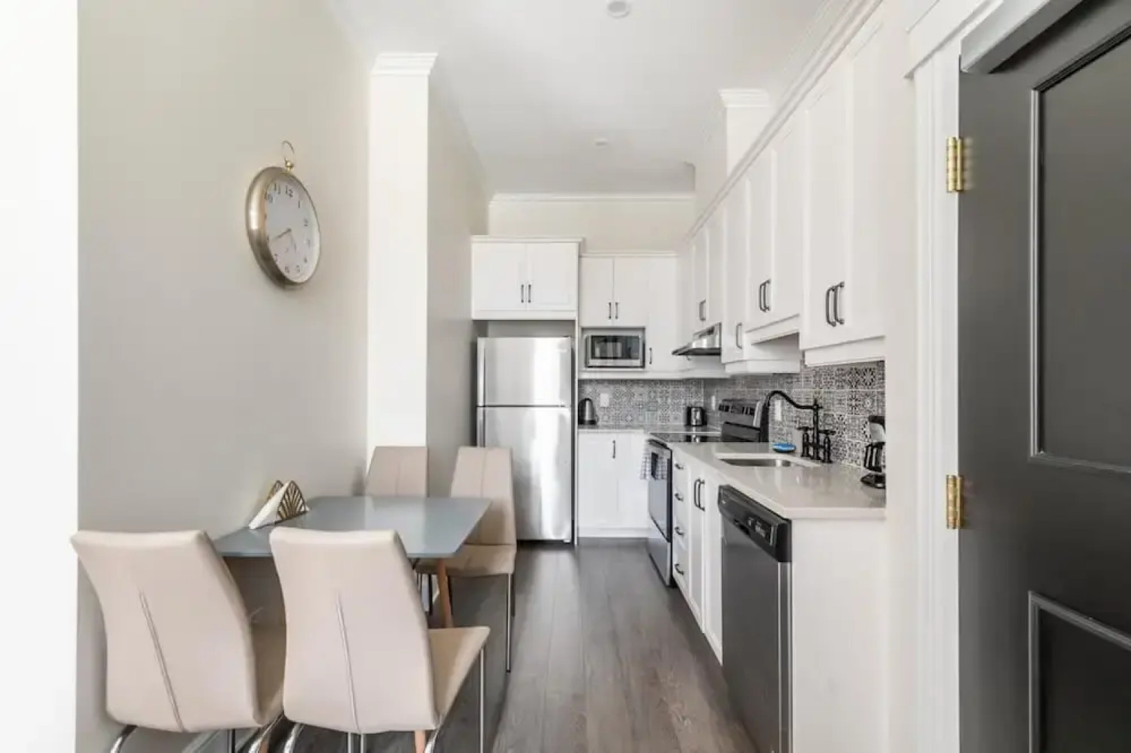 Heritage Rideau 1Br Apartment Free Parking 1