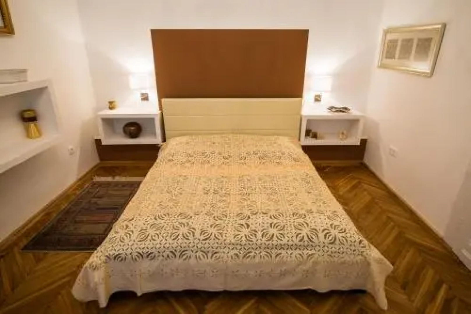 Gold Pearl Apartment